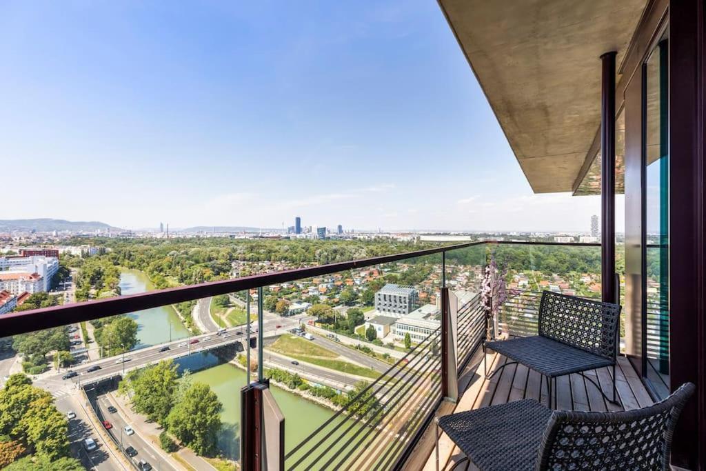 Design Apartment With Amazing View Over Wiedeń Zewnętrze zdjęcie